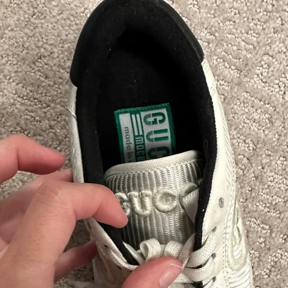 Gucci White and Black Sneakers - Picture 7 of 7